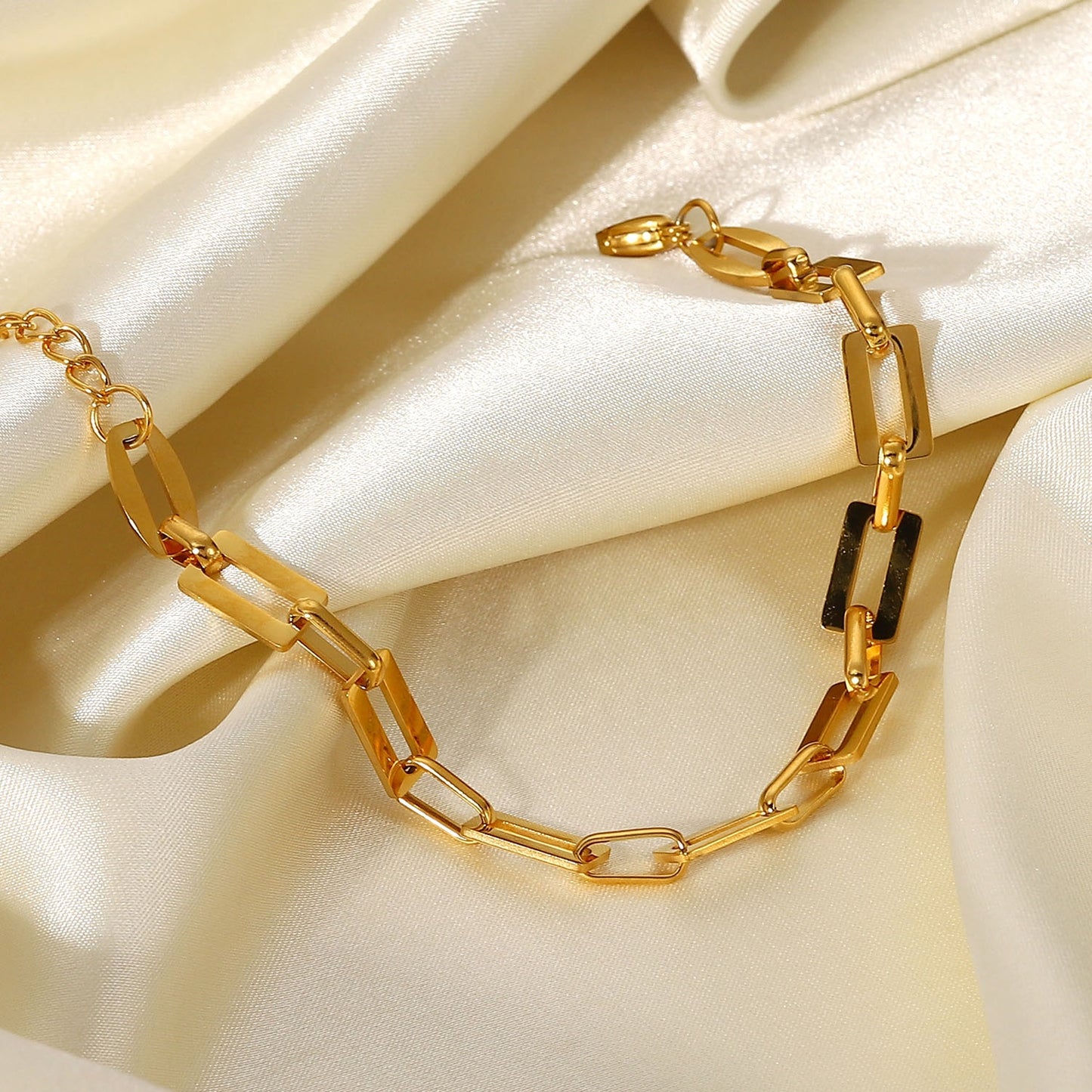 Gold Link Chain Bracelet
